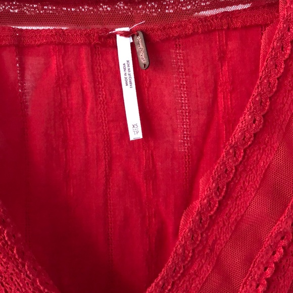 Free people red lac& crochet boho tassel crop top - Picture 4 of 7